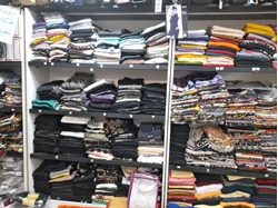فروشگاه شال و روسری آنا